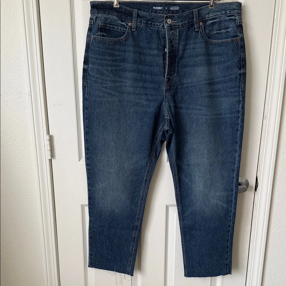 Old Navy Size 18 Women’s SKY-HI STRAIGHT Dark Blue Relaxed Jeans. - Picture 1 of 9